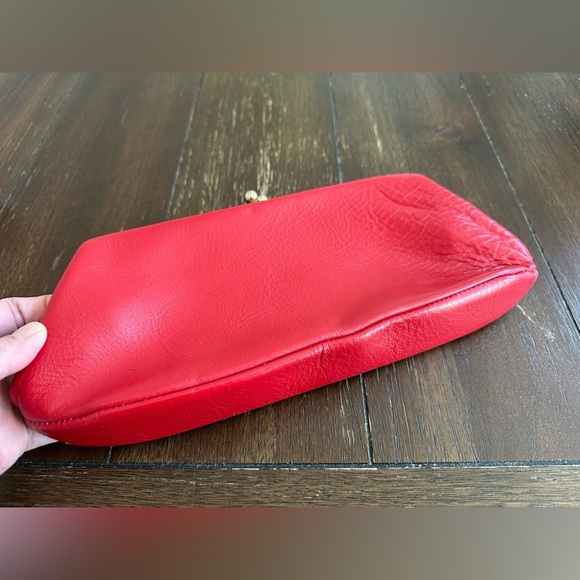 Vintage leather clutch - Picture 3 of 10
